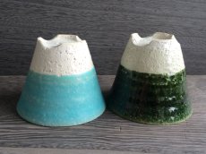 画像2: 【桂山窯-KEIZAN-】Fujiの高嶺　ロックカップ/コップ/織部/おりべ/鉢/富士山/日本製/陶器 (2)