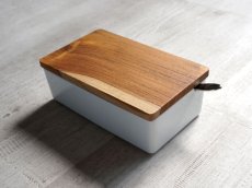 画像6: 【B STYLE KITCHEN】バターケース　200g　保存容器　バターボックス　木葢　日本製　シンプル　かわいい　木製　チーク材　陶器　白磁　磁器　LOLO　北欧 (6)