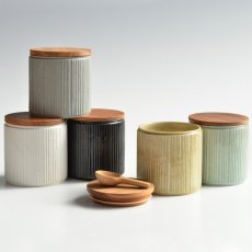 画像1: 【SALIU】キャニスター　SA00 しのぎ チーク材  削ぎ 木蓋 陶器 LOLO ロロ 美濃焼 日本製 (1)