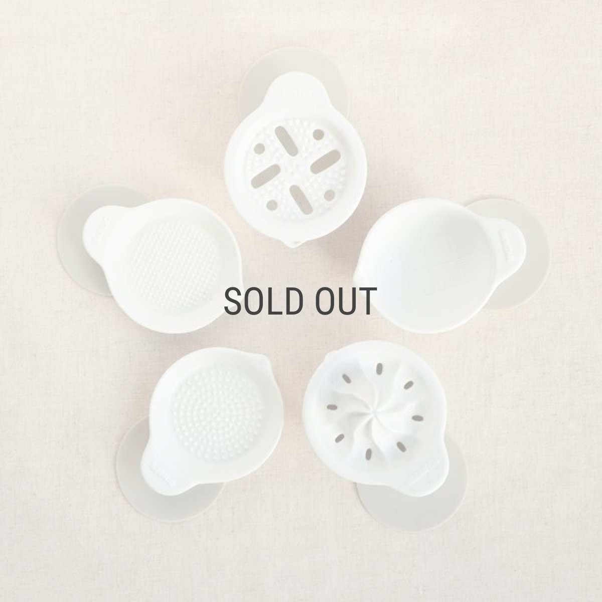 画像13: 【SHIKIKA】しぼり揃え　暮らしの小道具　ミニアイテム　しぼり　レモン搾り　ミニ　白　磁器 美濃焼 SALIU (13)