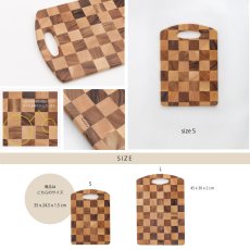 画像4: 【 Acacia Wood 】チェック　木製　カッティングボード　ハンドル　サイズS 　35cm x 24.5cm　アカシア　 (4)