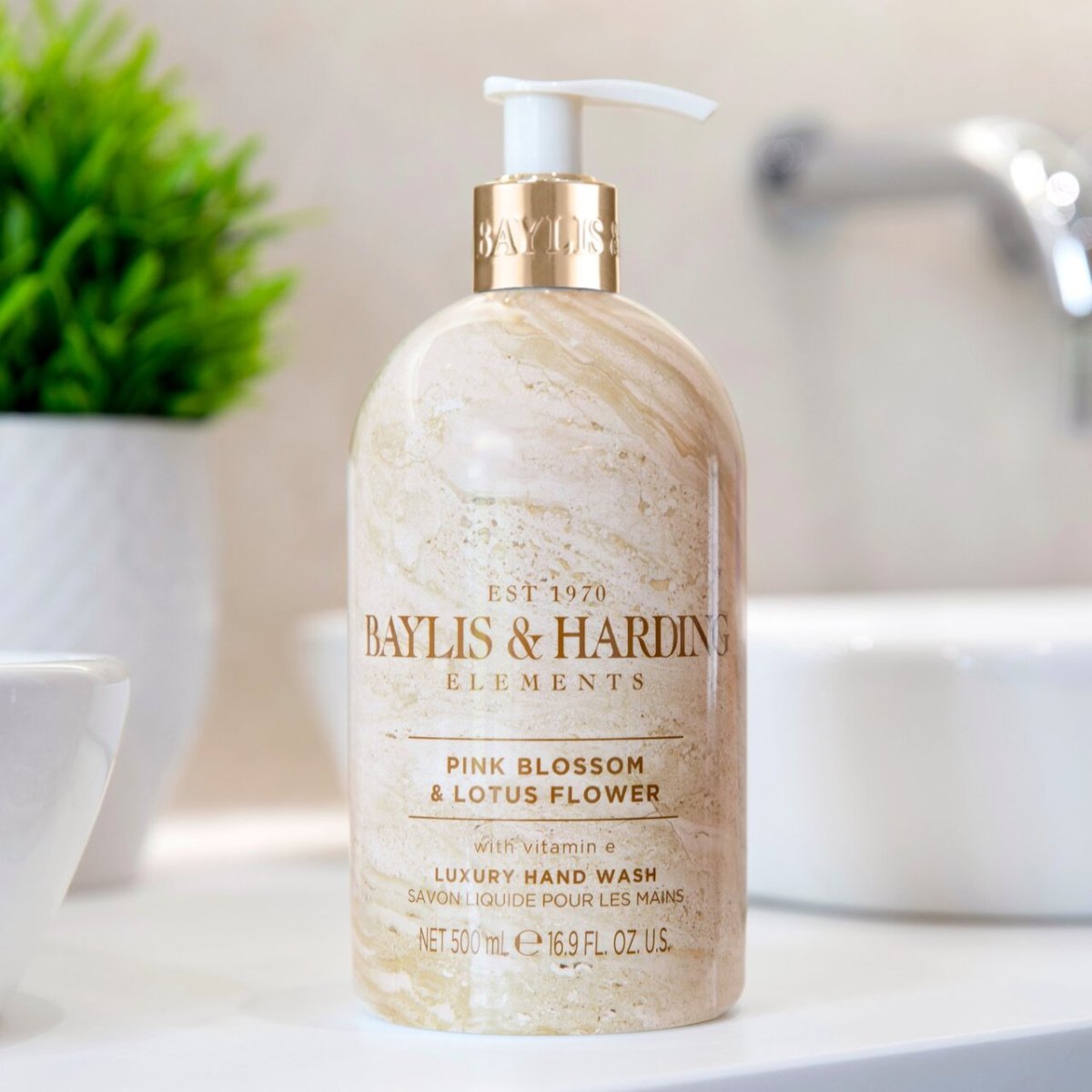 画像11: 【BAYLIS&HARDING】エレメンツ ハンド&ボディウォッシュ Elements Hand & Body  Wash 500ml イギリス製 ハンド ボディーソープ ダークアンバー&フィグ ピンクブロッサム&ロータスフラワー ホワイトティー&ネロリ  (11)