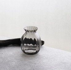 画像10: 【BOB CRAFT】ブール　M 　高さ12cm 　ガラス　フラワーベース　クリア　アンバー　グレイ　花瓶　 (10)