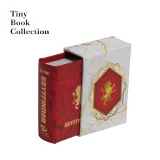 画像1: 【 Books 】Tiny Book  グリフィンドール　Gryffindor  ハリーポッター Harry Potter  タイニーブック　５x４cm　ミニ絵本 洋書　英語 (1)