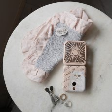 画像6: 【PAUL&JOE】ポール＆ジョー　充電式　モバイルハンディファン　ミニ扇風機　猫　(スマホスタンド/ミラー付き/ 5段階風量切替) 　充電用USBケーブル付き (6)