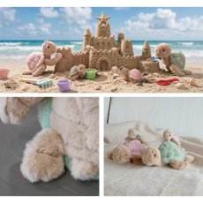 画像7: 【Bukowski】カメのサンディー　Baby Sandy　グリーン　ピンク　20cm 　スウェーデンのぬいぐるみ　ブコウスキー  ソフトトイ 誕生日　結婚式　 (7)