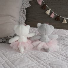 画像16: 【Bukowski】猫のアルバティーナ＆アーニャ　Albertina & Anya　18cm バレリーナ　チュチュ　スウェーデンのぬいぐるみ　ブコウスキー　誕生日　 (16)