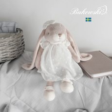 画像1: 【Bukowski】ウサギのレナ　Lena 30cm ギフトボックス入り　スウェーデンのぬいぐるみ　ソフトトイ　ブコウスキー 　うさぎ　誕生日 Sweden (1)