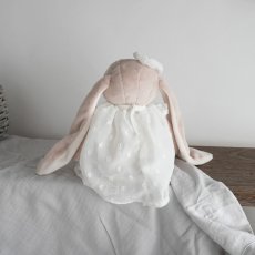 画像12: 【Bukowski】ウサギのレナ　Lena 30cm ギフトボックス入り　スウェーデンのぬいぐるみ　ブコウスキー 　うさぎ　出産祝い　誕生日 Sweden (12)