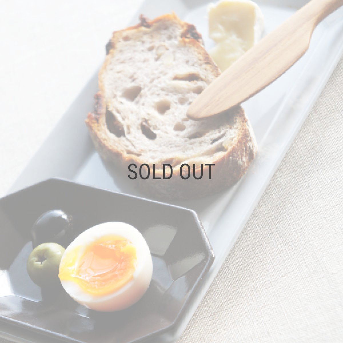 画像4: 【Des-pres】デ・プレ　ミニプレート　長皿　11ｃｍ　グレイ/グレー/灰色/小皿/醤油皿/プレート/八角/長方形/黒土/グレイ/クラシカル/お皿長皿/陶器/日本製 (4)