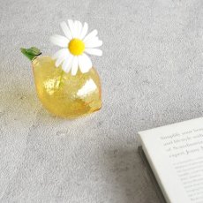 画像8: 【 DECO 】 Glass Fruits　フルーツグラスベース　 Lemon　レモン　Cherry　チェリー 　手のひらサイズのベース 　ガラス　花瓶　 (8)
