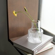 画像1: 【welms】Edge Penti Vase   ペンティベース　H100mm 　ガラス　フラワーベース　花瓶　ウェルムズ (1)