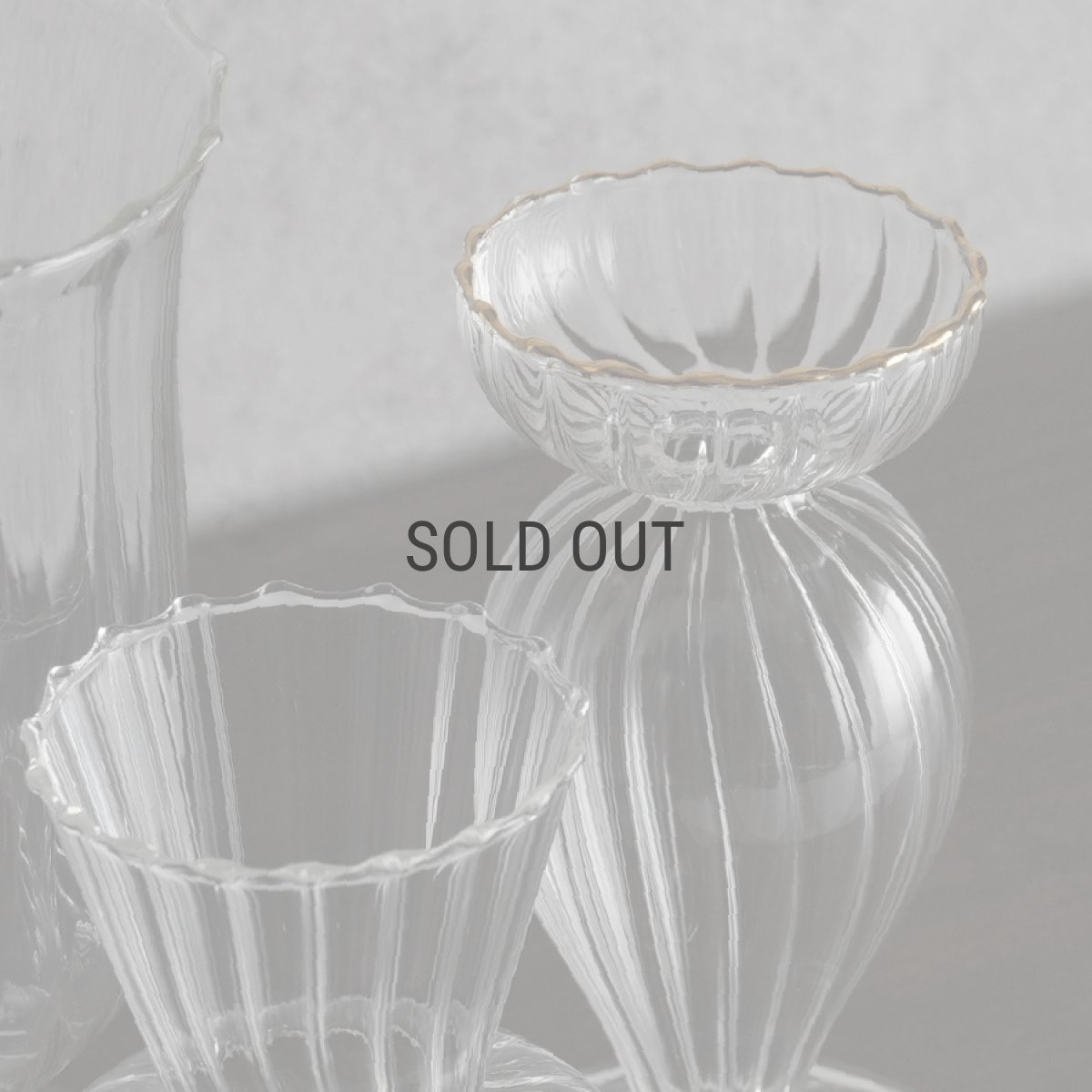 画像7: 【welms】Wavey Ihana Vase S  イハナベース　H150mm 　ガラス　フラワーベース　花瓶　ウェルムズ (7)