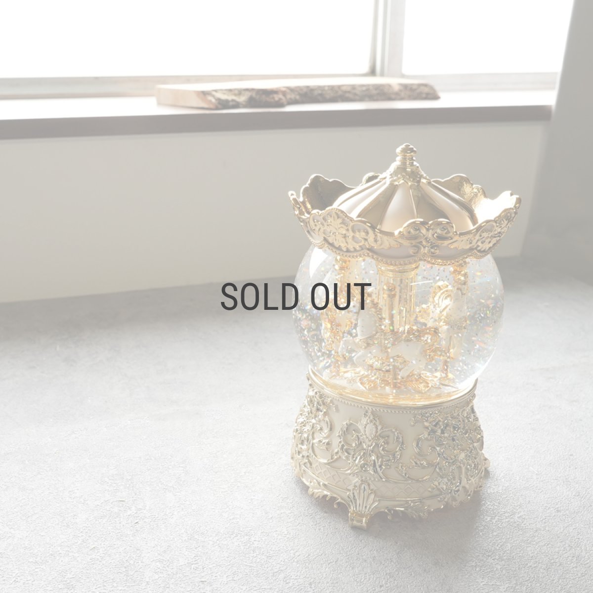 画像4: 【 HM 】リキッドLED　スノードーム　カルーセル　ゴールド　H21cm　メリーゴーランド (4)