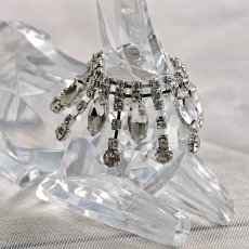 画像8: 【HM】アクリルトナカイ　ジュエルネックレス　スタンディング / H27cm　シッティング / H20cm (8)