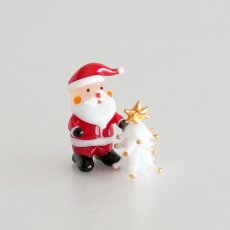 画像2: 【The Joy Luck Club】サンタさんツリーを持って　クリスマスツリー　25mm　ガラス製　オブジェ　クリスマス　ミニチュア (2)