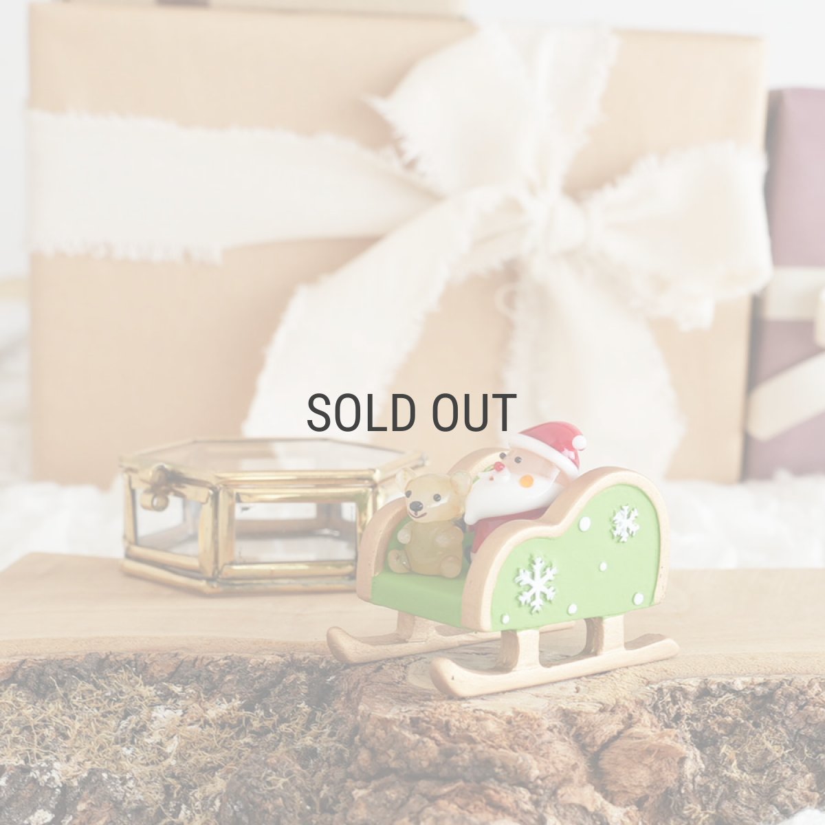 画像4: 【The Joy Luck Club】サンタさんベアと一緒　くまちゃん　20mm ガラス製　オブジェ　クリスマス　ミニチュア (4)