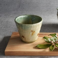 画像5: 【南楽窯】美濃焼  織部流し　湯呑み　小鉢    日本製  φ8.5cm (5)