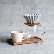 画像7: 【ORIGAMI】オリガミ　ドリッパー　Dripper M マットカラー　コーヒードリッパー　単品　コーヒー　珈琲　陶器　磁器　日本製　美濃焼　岐阜　カフェ (7)