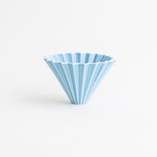 画像4: 【ORIGAMI】オリガミ　ドリッパー　Dripper M マットカラー　コーヒードリッパー　単品　コーヒー　珈琲　陶器　磁器　日本製　美濃焼　岐阜　カフェ (4)