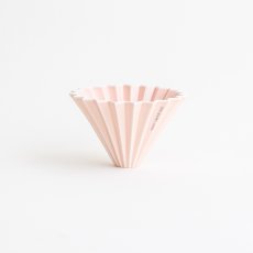 画像2: 【ORIGAMI】オリガミ　ドリッパー　Dripper M マットカラー　コーヒードリッパー　単品　コーヒー　珈琲　陶器　磁器　日本製　美濃焼　岐阜　カフェ (2)