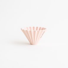 画像2: 【ORIGAMI】オリガミ　ドリッパー　Dripper　S 　マットカラー　コーヒードリッパー　単品　コーヒー　珈琲　陶器　磁器　日本製　美濃焼　岐阜　カフェ (2)