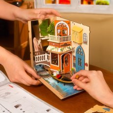 画像10: 【Rolife】ロマンティックなヴェネチア　Romantic Venice  Book Nook　ブックヌーク　ウッドパズル　ミニチュア　ブックエンド  (10)