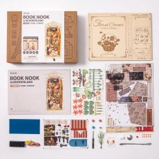 画像13: 【Rolife】出会いの花屋　Floral Coner Book Nook　ブックヌーク　ウッドパズル　ミニチュア　ブックエンド  (13)