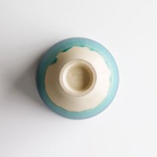 画像7: 【SAKUZAN】-藍-　グラデーション　碗　茶碗　ターコイズ　ボール　カップ　お碗　作山窯　日本製　美濃焼　釉薬　涼しげ　 (7)