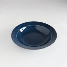 画像9: 【作山窯-SAKUZAN-】藍 -ai-　パスタ皿　φ21.5cm ターコイズ　ネイビー リムボウル　日本製 (9)