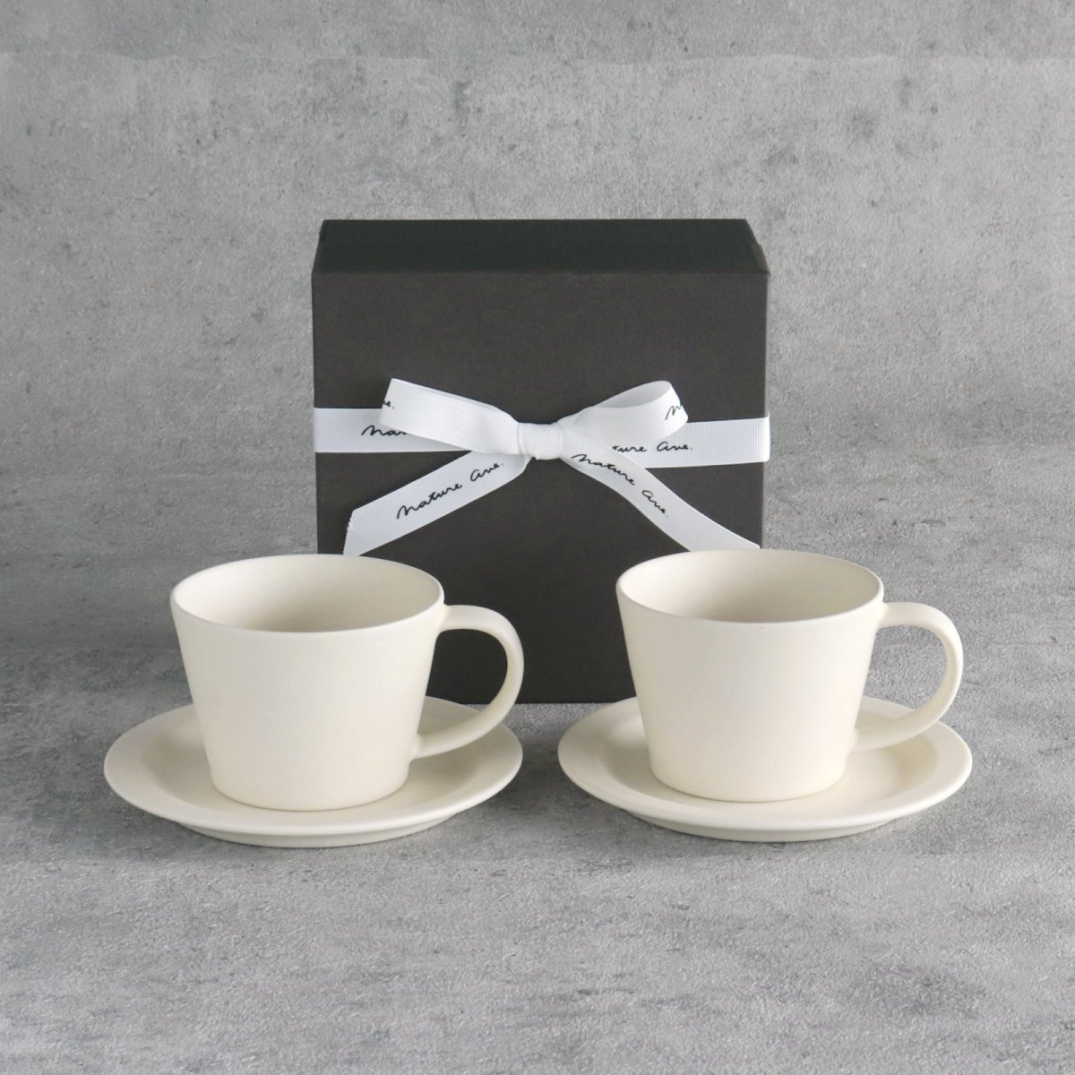 画像1: 【 Gift 】SAKUZAN DAYS　Sara　カップ&ソーサー　２客セット　７色　 Cup&Saucer　日本製　陶器　作山窯 (1)