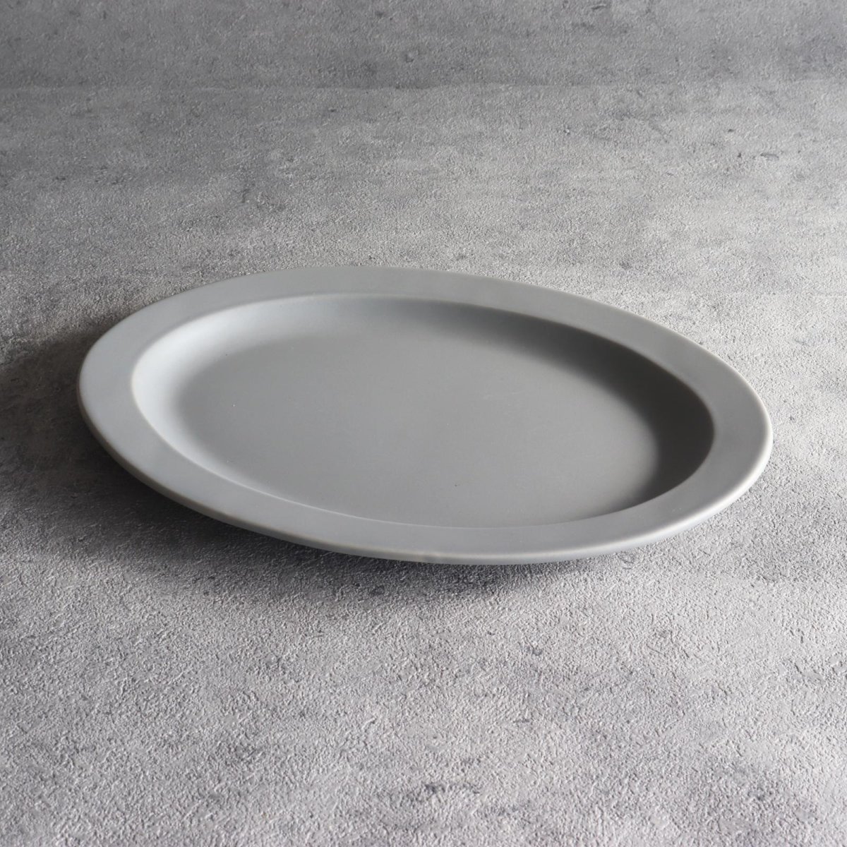 画像4: 【 Gift 】SAKUZAN DAYS Sara オーバル L  29cm/Oval  L 日本製 クリーム グレイ 作山窯 (4)