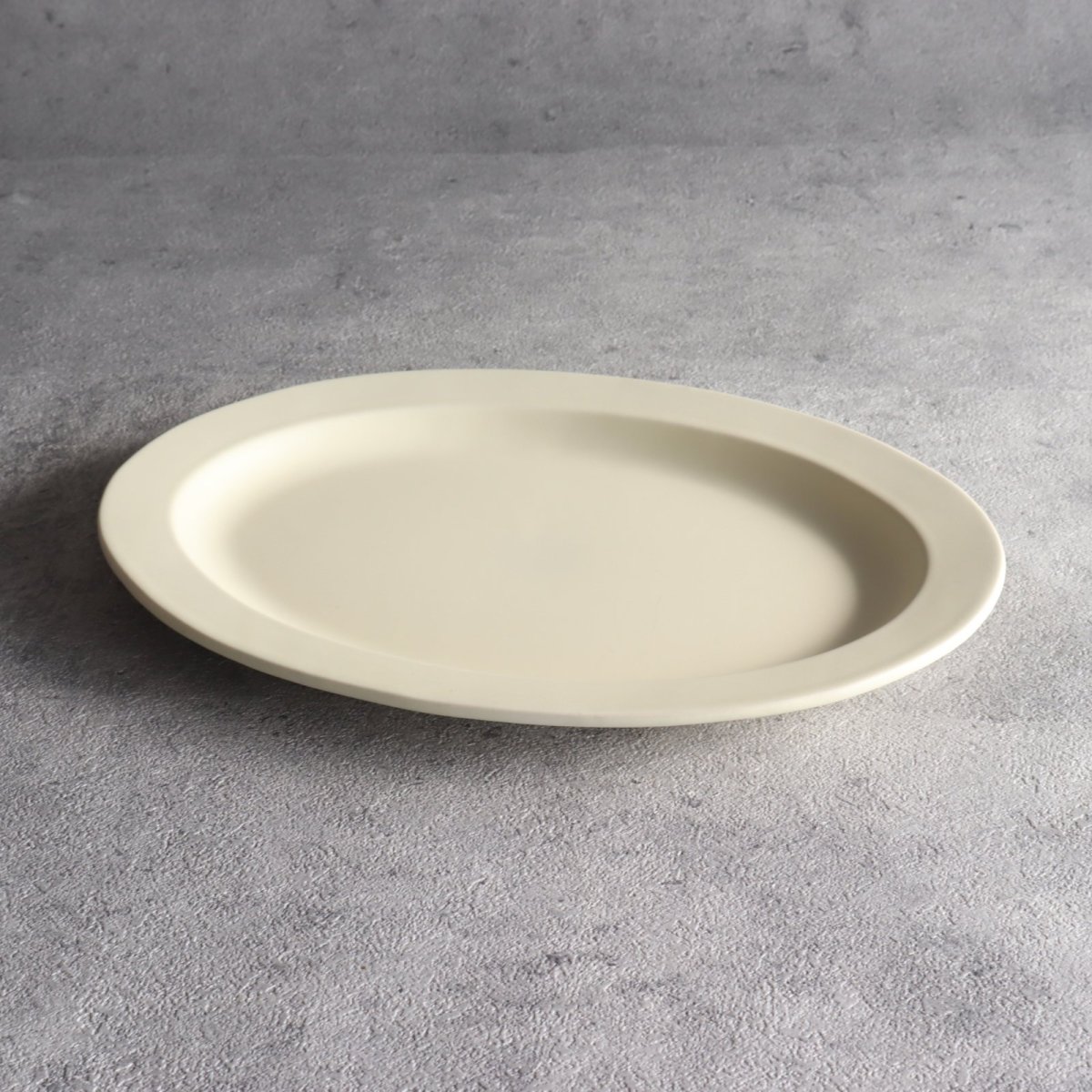 画像3: 【 Gift 】SAKUZAN DAYS Sara オーバル L  29cm/Oval  L 日本製 クリーム グレイ 作山窯 (3)