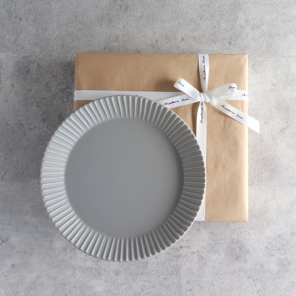 画像2: 【Gift 】SAKUZAN DAYS Sara ストライププレート L  27cm  皿 磁器 日本製 作山窯 (2)