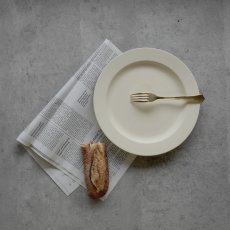 画像7: 【作山窯-SAKUZAN-】SAKUZAN DAYS Sara 10"Plate  φ26cm　ラウンドL 日本製　美濃焼　（ホワイト・グレー・ネイビー） (7)