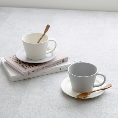 画像2: 【GIFT COLLECTION】A　SAKUZAN DAYS　Sara　カップ&ソーサー　スプーン　セット　新生活セット　ギフト　クリーム　グレー　Stripe Cup&Saucer　コーヒーカップ/サラ/カフェ/磁器/日本製/陶器　ギフトコレクション