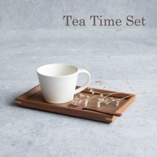 画像1: 【GIFT COLLECTION】K　SAKUZAN DAYS　Sara ティータイムセット　マグ　トレー　フォーク Tea Time Set 　新生活　ギフト　朝食　コーヒーカップ　カフェ　磁器　日本製　陶器　作山窯　 (1)