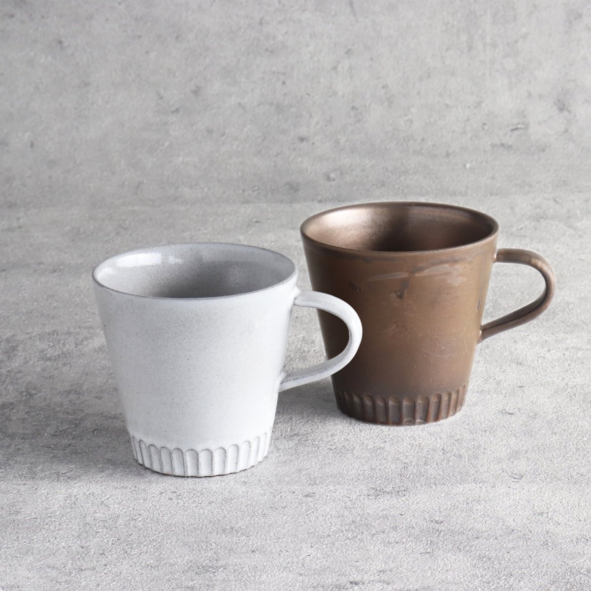 画像11: 【 Gift 】SAKUZAN DAYS  ストライプ　マグカップ　2個セット　DAYS　ホワイト　ブロンズ　Stripe Mug cup 日本製　美濃焼　作山窯 (11)