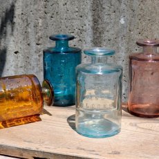 画像3: 【VALENCIA RECYCLE GLASS 】インテリア　ガラスボトル ベース　花瓶　フラワーアレンジント 花器　 BLUE PURPLE AMBER スペイン製 アンティーク風 100％ リサイクルガラス　レトロ (3)