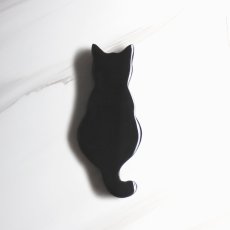画像2: 【Pearl Collection】黒水牛　猫　箸置き　M　インテリア　オーナメント　ねこ　ネコ　黒猫 (2)