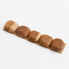 画像3: 【TEAK WOOD】マグネット 石ころ M　5個セット　磁石/チーク材/木製/ウッド/天然木/かわいい/おしゃれ/石/木 (3)