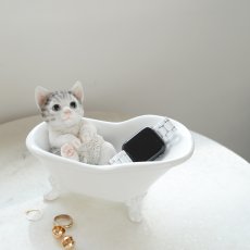 画像4: 【TYS】Cat in a bath 　キャット イン ア バス　猫バスタブ　オブジェ　レジン　19x12cm 　インテリア (4)