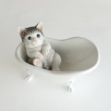 画像6: 【TYS】Cat in a bath 　キャット イン ア バス　猫バスタブ　オブジェ　レジン　19x12cm 　インテリア (6)