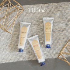 画像1: 【THE the】ザ・ティー ハンドクリーム 30ml/保湿/ハンドケア/乾燥から守る/THE the/フランス製/サンタール・エ・ボーテ (1)