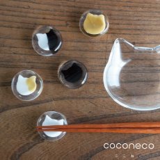 画像1: 【coconeco 】ここねこ  箸置き　ガラス　猫　ネコ好き　白　黒　茶　ブチ黒　ブチ茶　アデリア 日本製 (1)