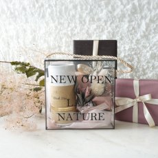 画像1: 【Gift】ミニブーケボックス　Mini Bouquet Box　THE theギフトセット　名入れギフト  (名入れボックス・ミニブーケ・ハンドクリーム）　ザ・ティー (1)