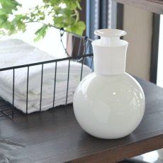 画像1: 【Globe】プッシュボトル 350ml グローブ 除菌 無地　磁器　丸　ディスペンサー　詰替え容器　日本製　ロロ ウィルス対策 インフルエンザ予防 lolo (1)