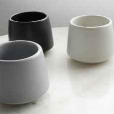 画像16: 【SALIU】縁 EN　湯呑み　ティーカップ  日本製  美濃焼 ( 白・黒・灰 ) (16)