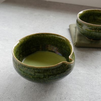 画像2: 【SALIU】南窯  手挽き片口抹茶碗 　翠葉 ( suiyou )　SALIU craft　鉢　ボール　日本製  国産　工藤工　美濃焼  Japan　