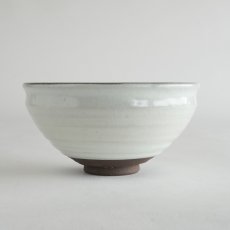 画像13: 【SALIU】抹茶彼是　正庵窯　京型抹茶碗　粉引き　黒流し　美濃焼　日本製　SALIU craft Japan　 (13)